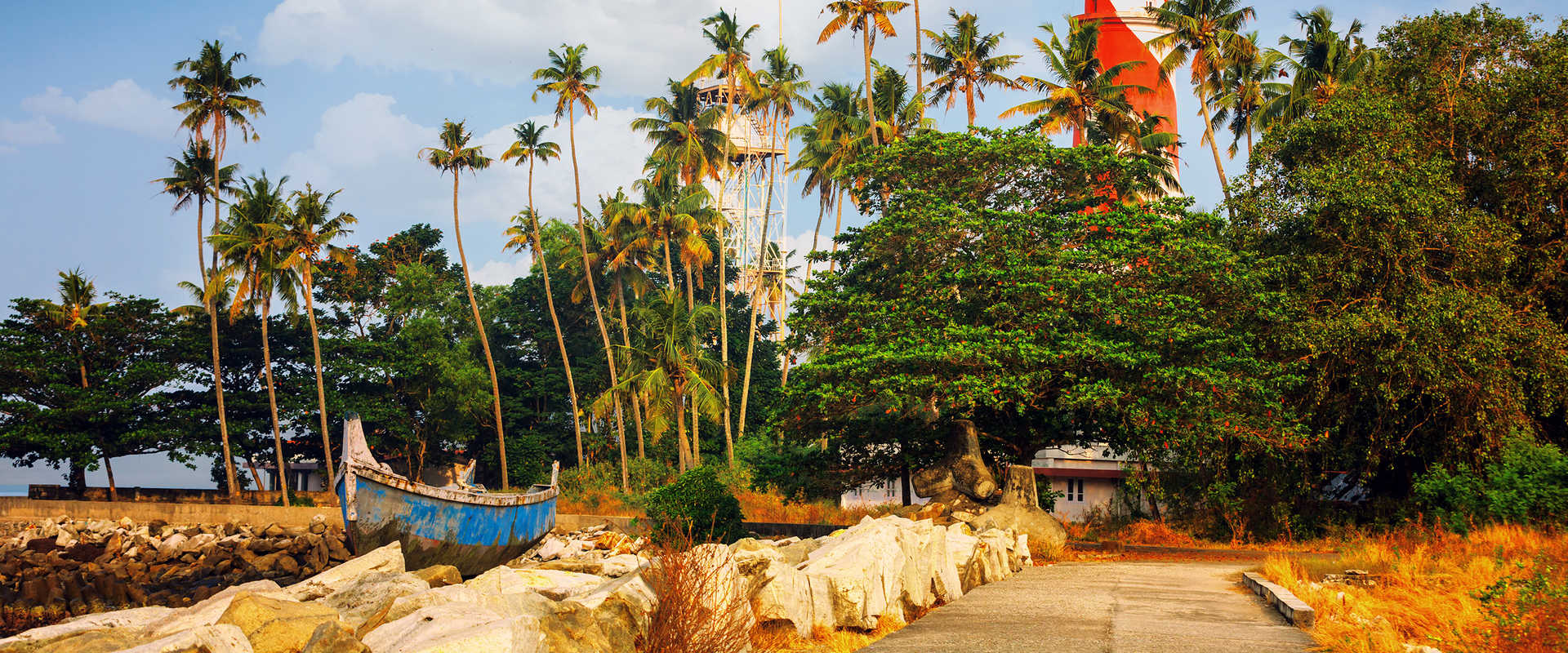 科拉姆河流游轮