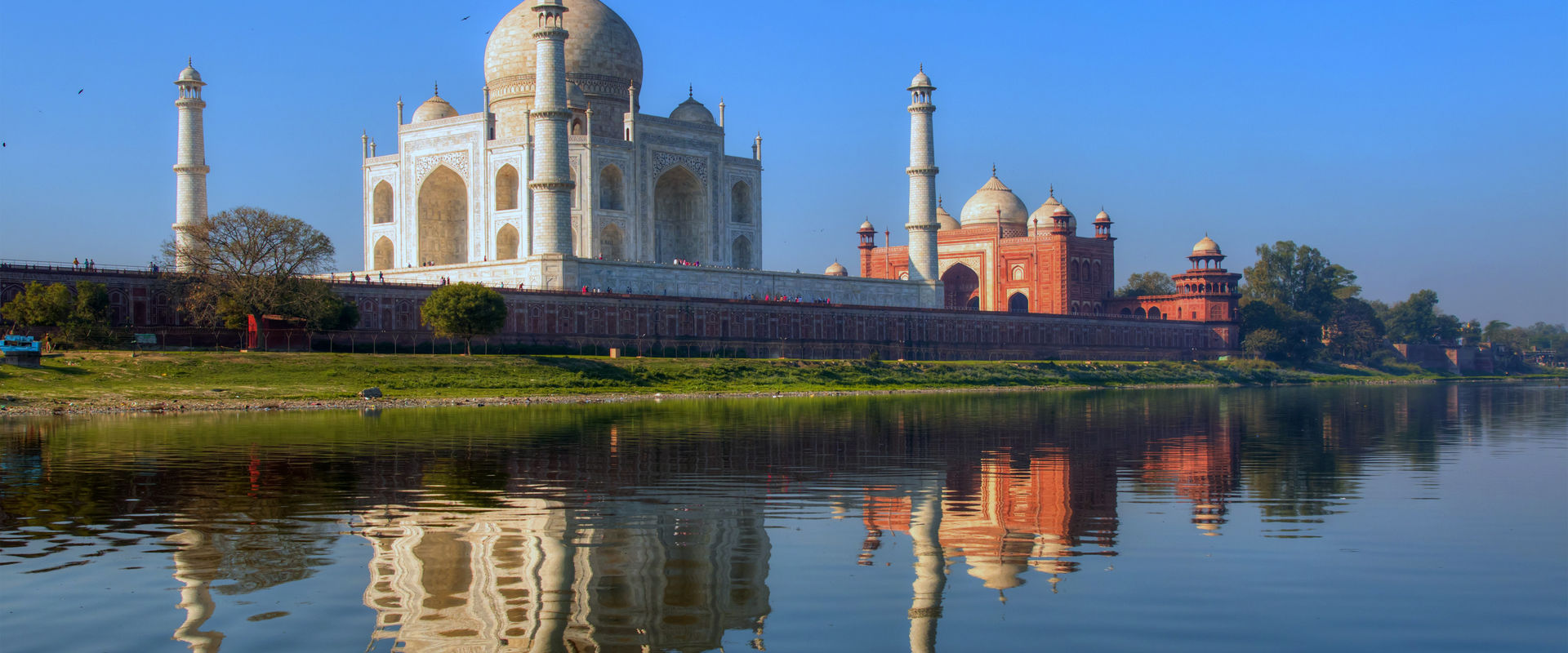 River cruises on the Yamuna - LiveAboard.com