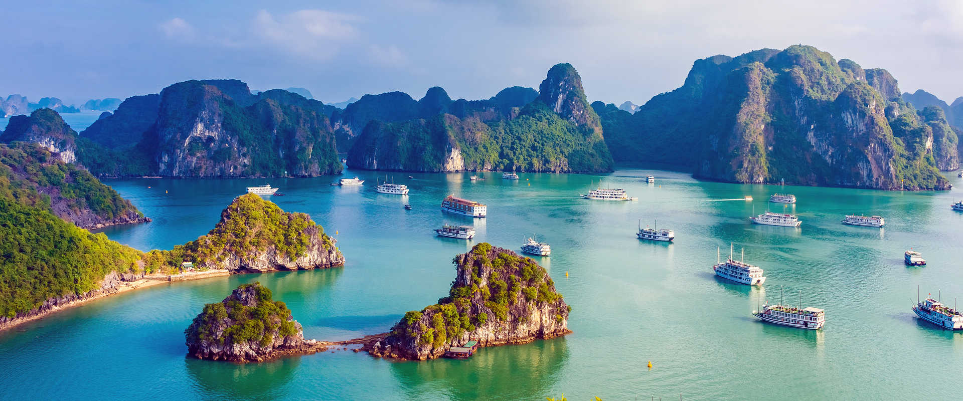 Small-Ship Cruises in Halong Bay