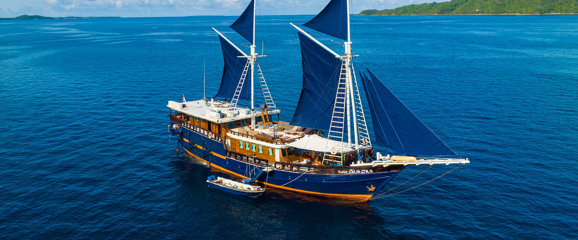 DUNE Liveaboard Fleet