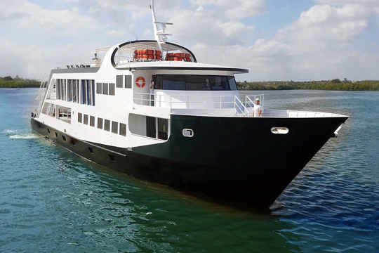 Jardines Avalon Fleet - Liveaboards in Cuba, taking guests to the Jardines de la Reina marine park