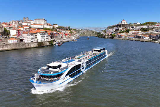 Viva Cruises Fleet