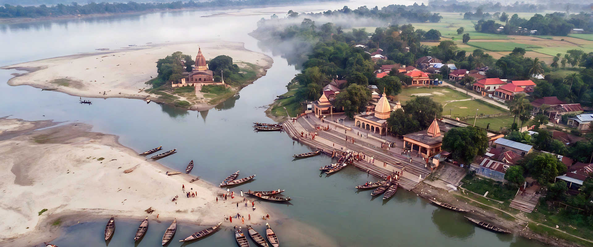 Crociere fluviali a Bishwanath Ghat