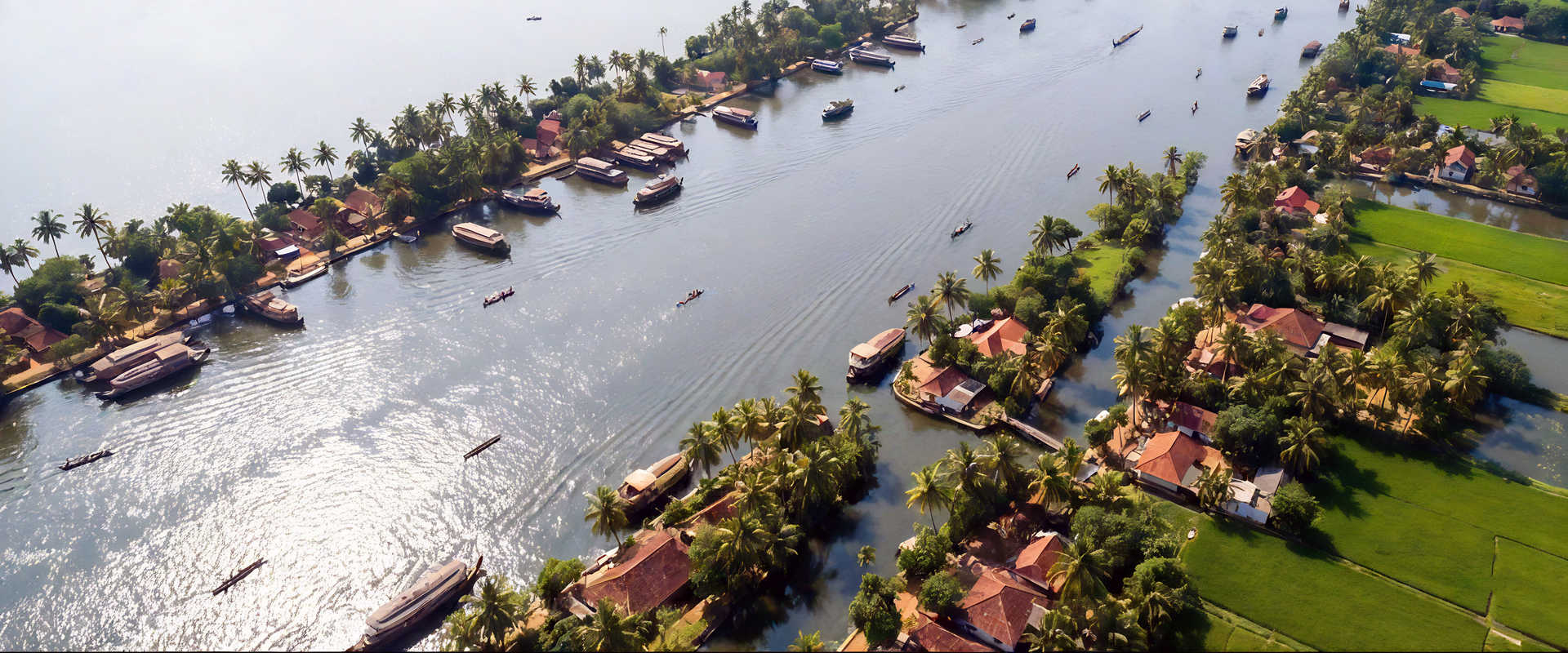 Речные круизы в Пуннамаде