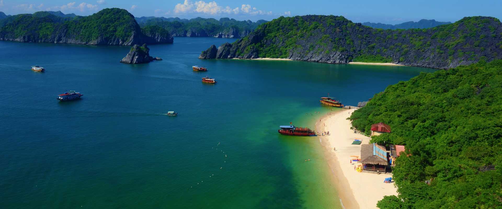 River Cruises in Cat Ba Island