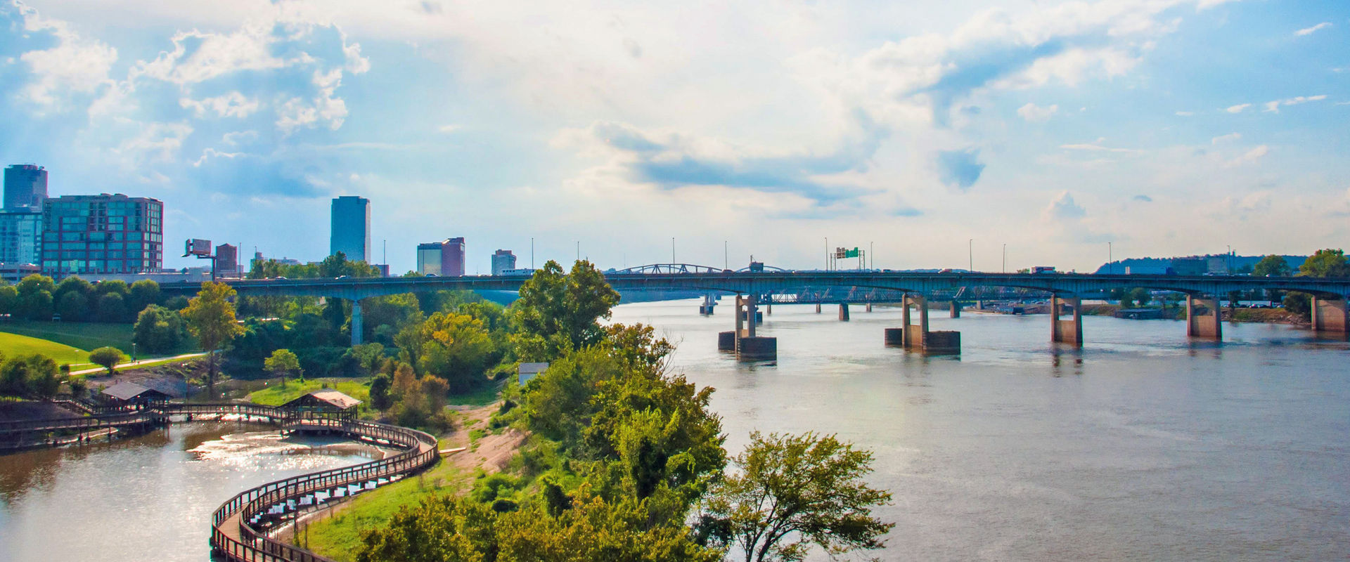 아칸소 강 강 크루즈 - LiveAboard.com