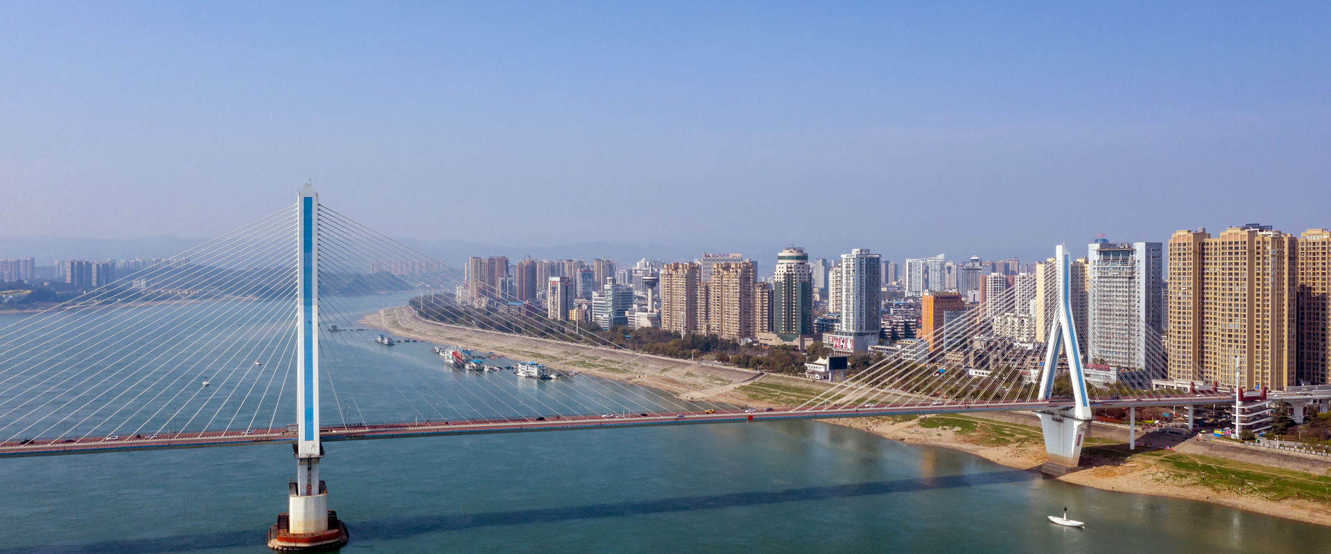 0 Cruise Ships in Yangtze - LiveAboard.com