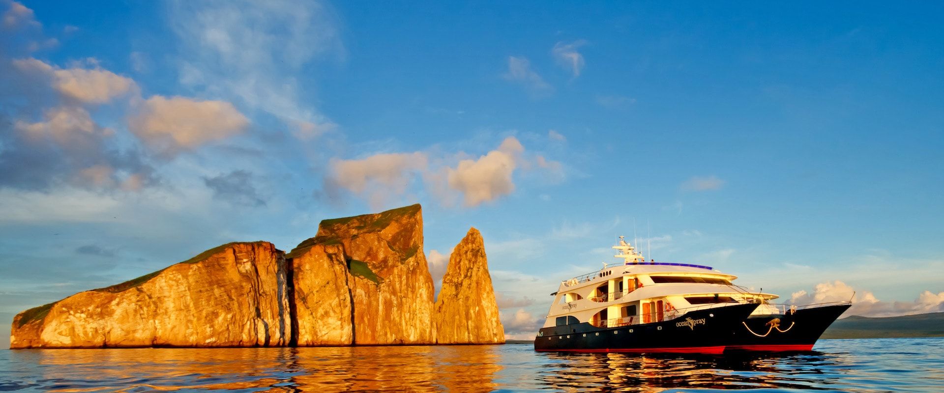 44 Kreuzfahrten auf Kleinen Schiffen - Galapagos Inseln - LiveAboard.com