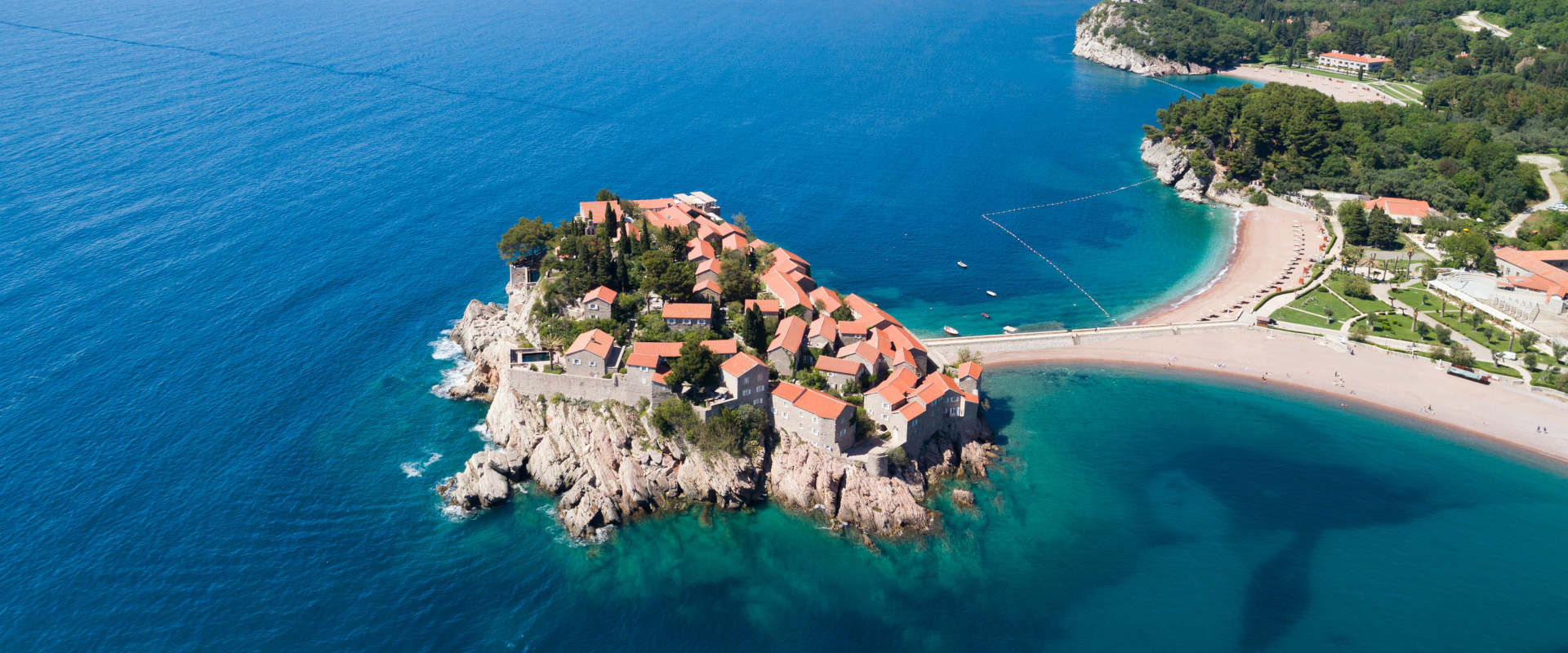 Cruceros de Aventura en Montenegro - LiveAboard.com