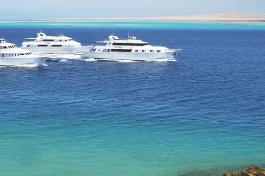 Blue O Two Fleet offers a range of luxury dive vessels in different top dive locations around the world