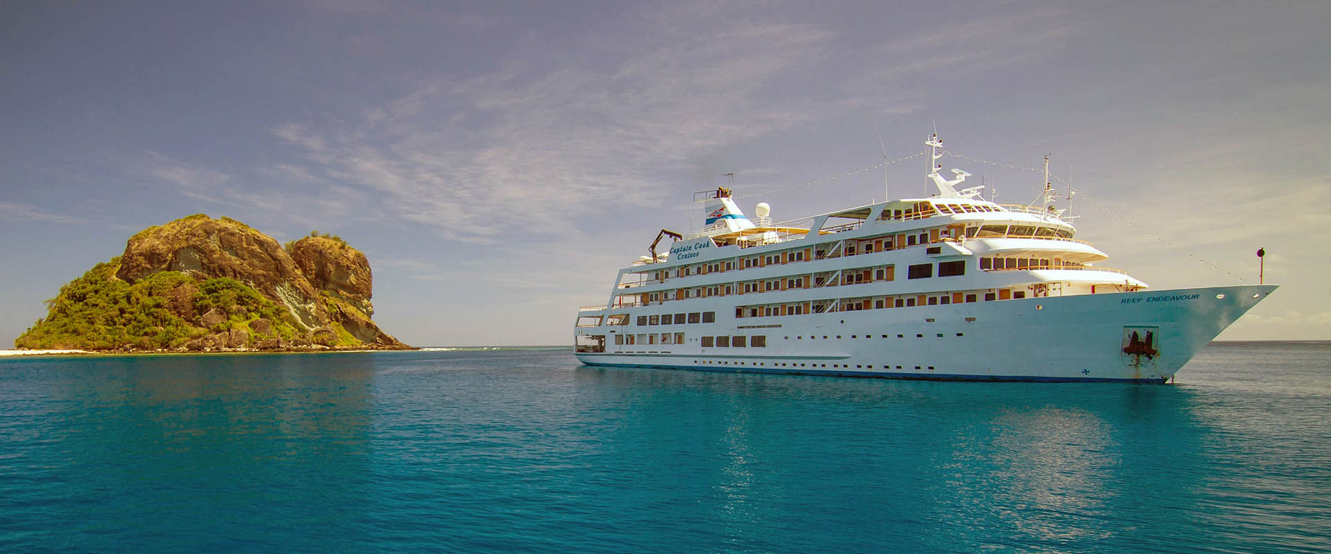 Flota Captain Cook Cruises