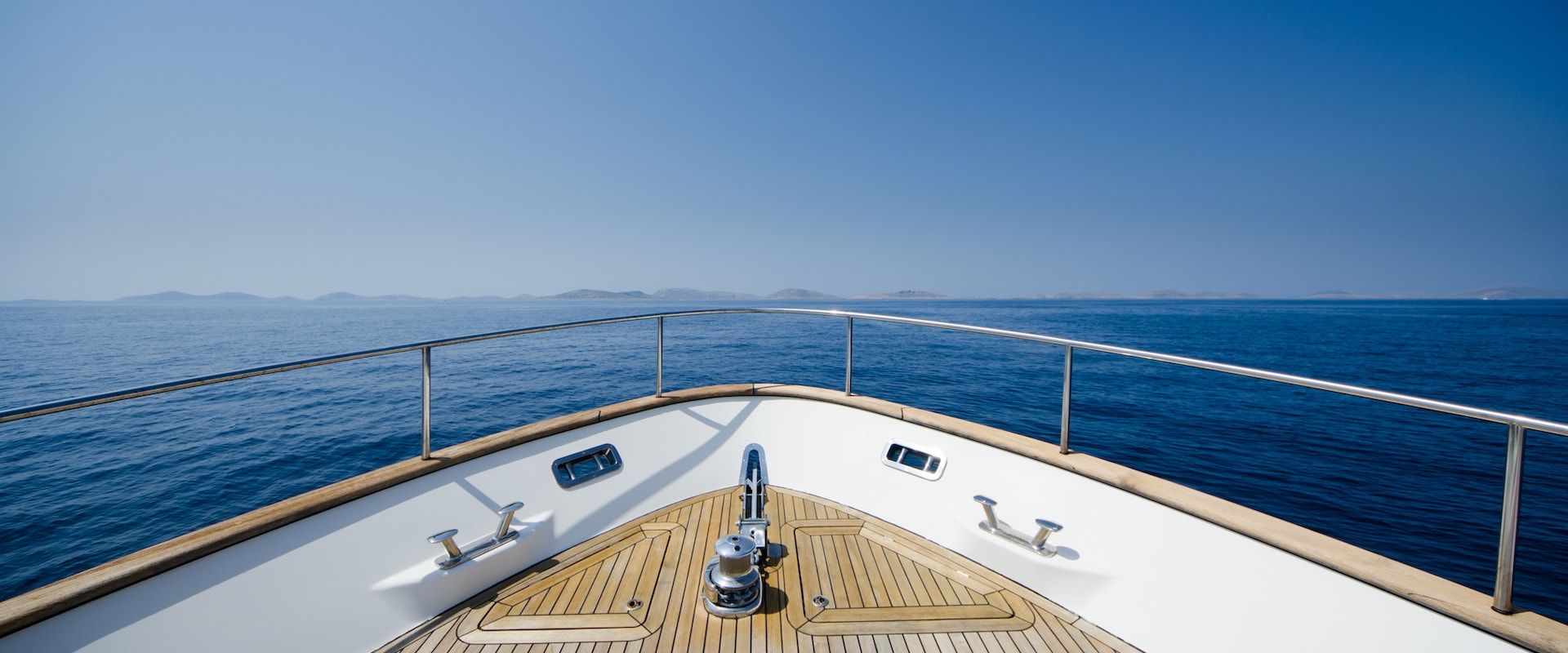 Adventure Cruise Ships in Canada - LiveAboard.com