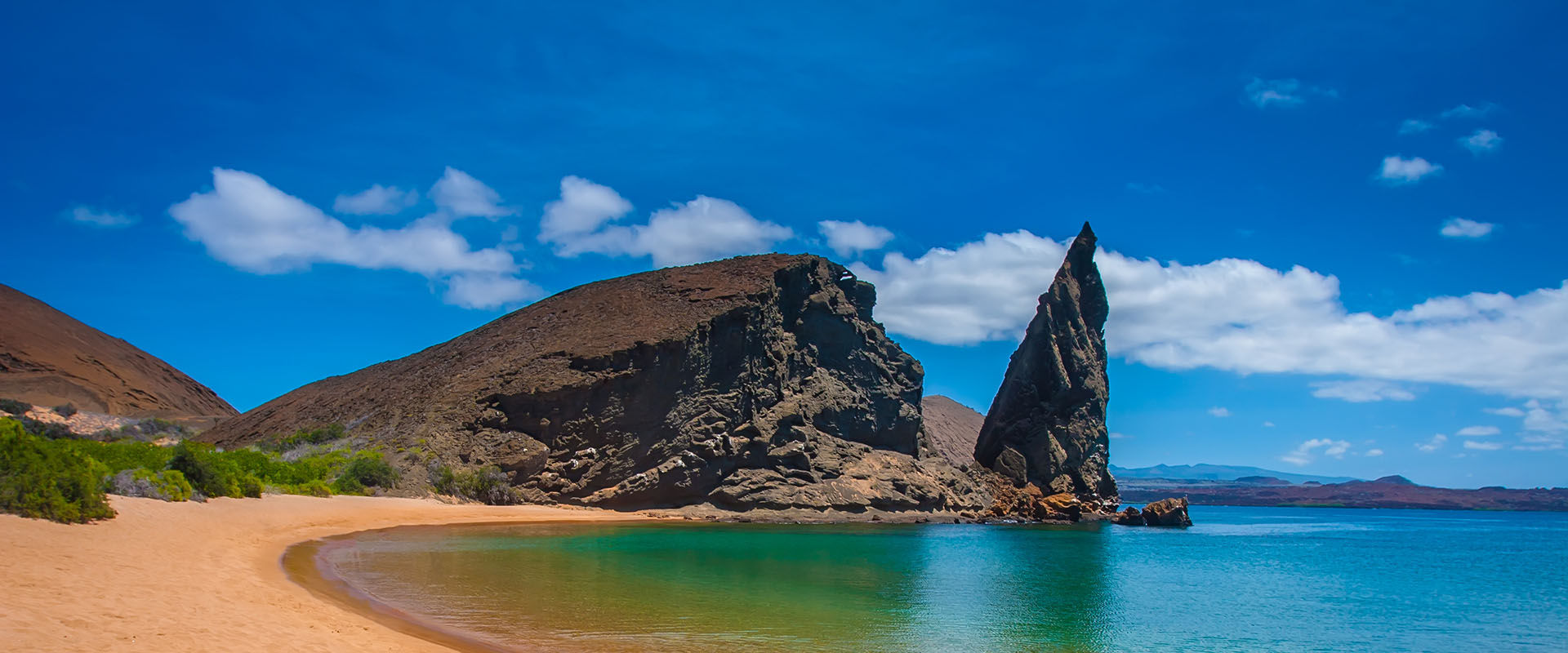 Pinnacle Rock Cruzeiros de Navios Pequenos