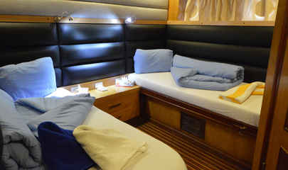 Twin Lower Deck