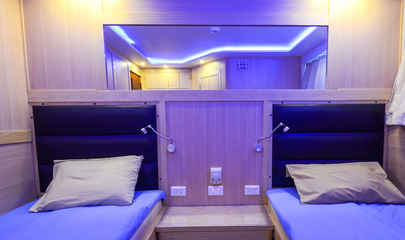 Twin Lower Deck