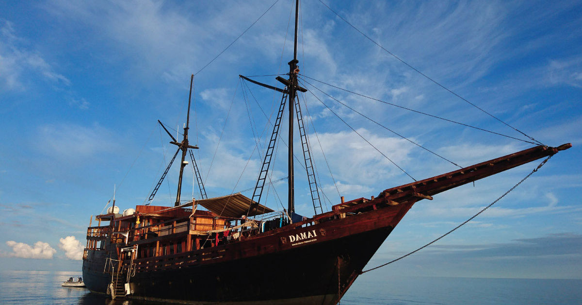 Damai I — vessel photograph