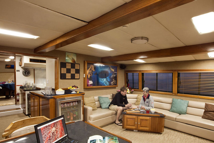 Salon interior - Belize Aggressor III