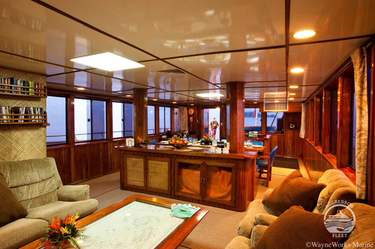 Salon interior - Fiji Aggressor
