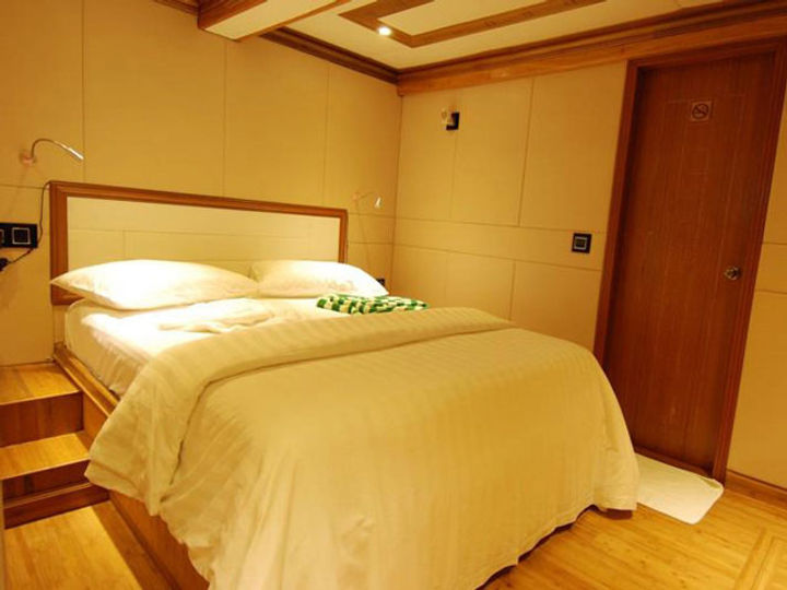 Lower Deck Cabins