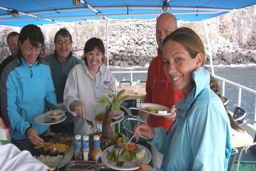 Outdoor Dining - Okeanos Aggressor