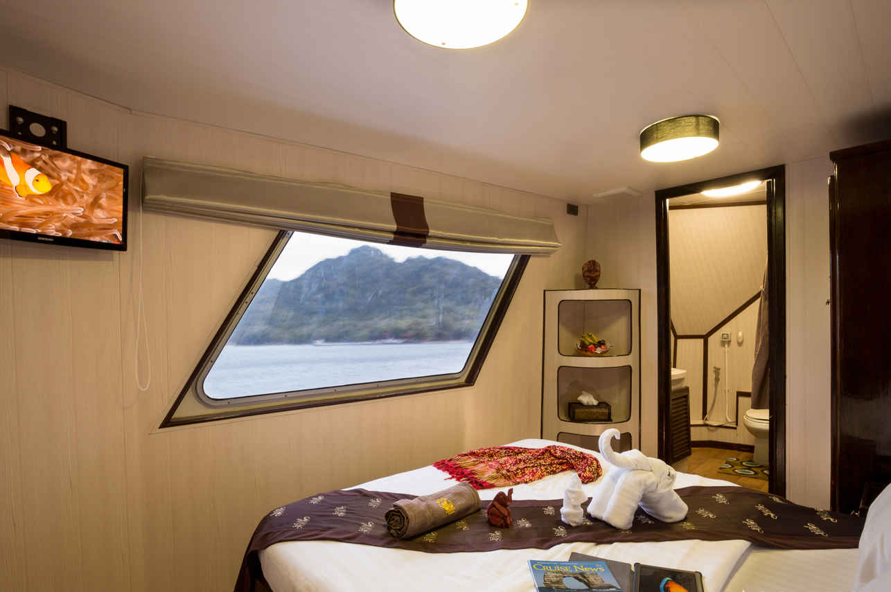 Master Cabin - Thailand Aggressor