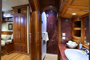 #en-suitebathrooms