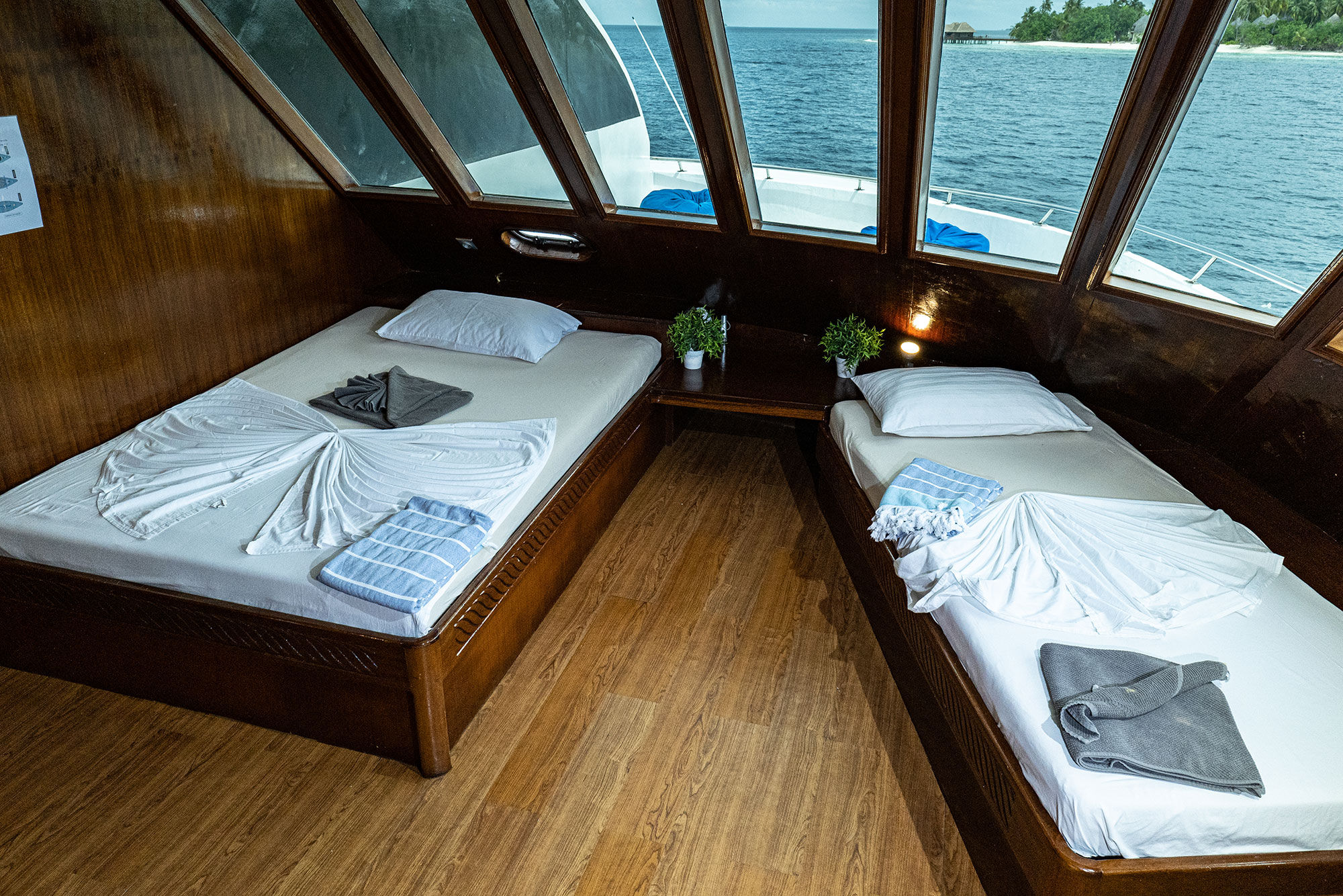 Master Cabin - Amba Liveaboard