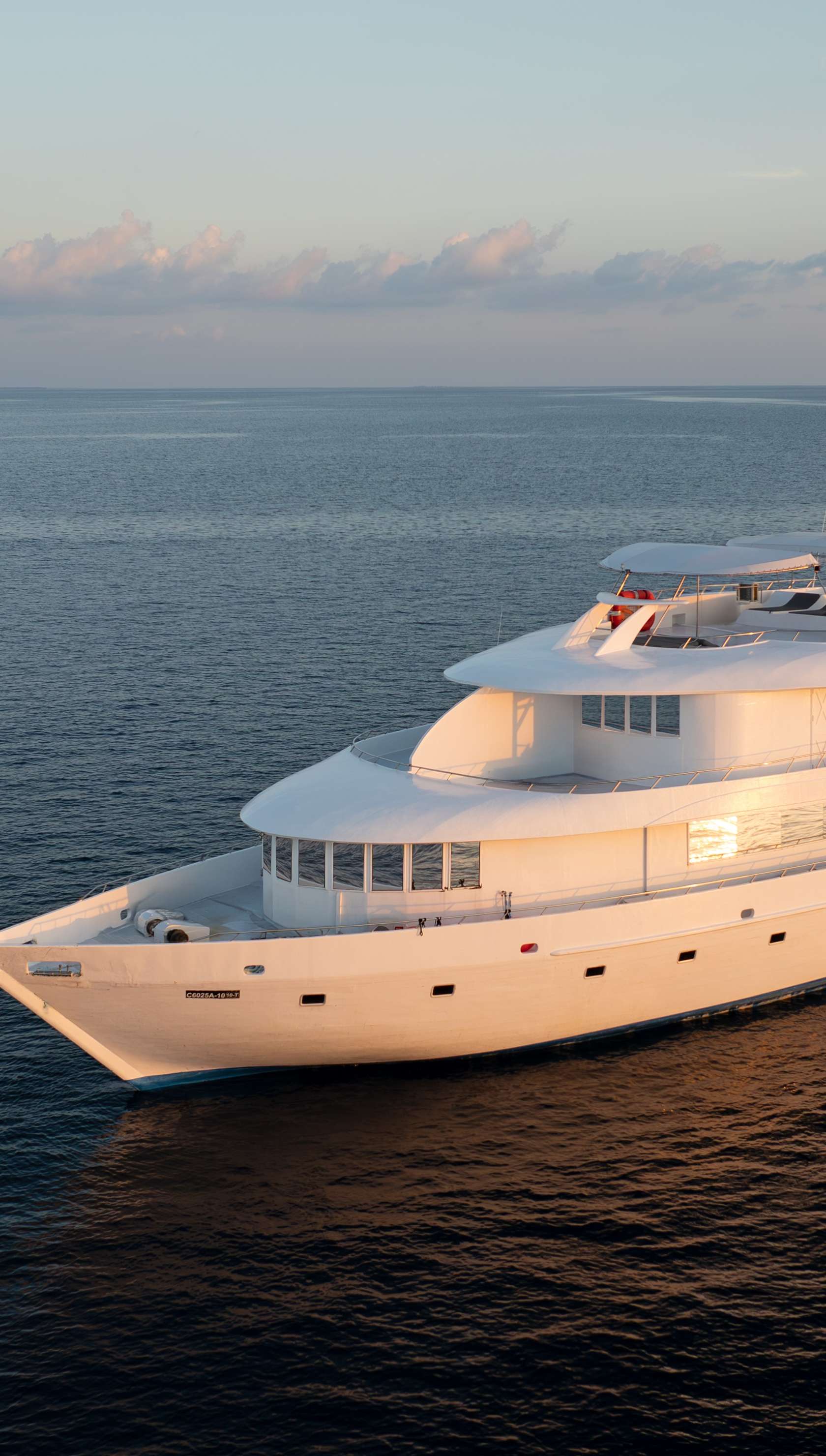 Amba Liveaboard
