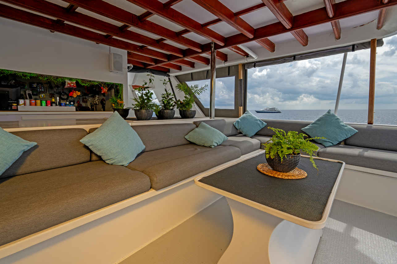 Outdoor Lounge - Amba Liveaboard