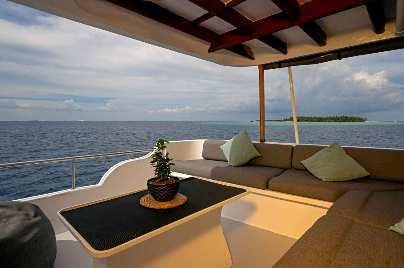Outdoor Lounge - Amba Liveaboard