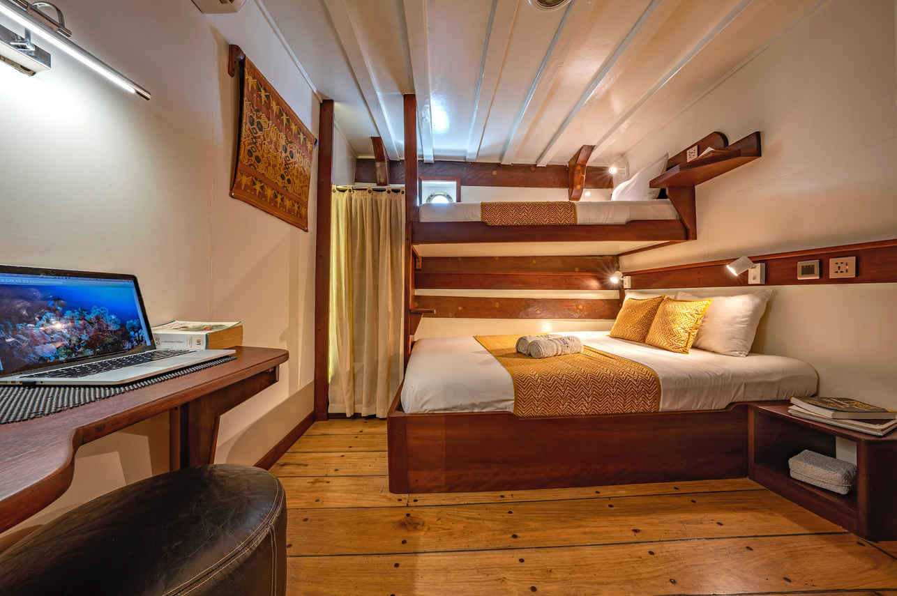 Lower Deck Cabin - Ambai