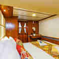 Deluxe Cabin - Mermaid I