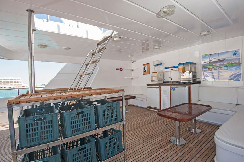 Dive deck - Blue Fin