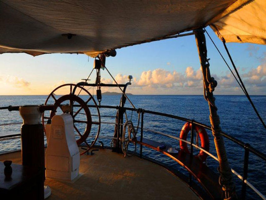 Wheel House onboard Sea Shell Liveaboard