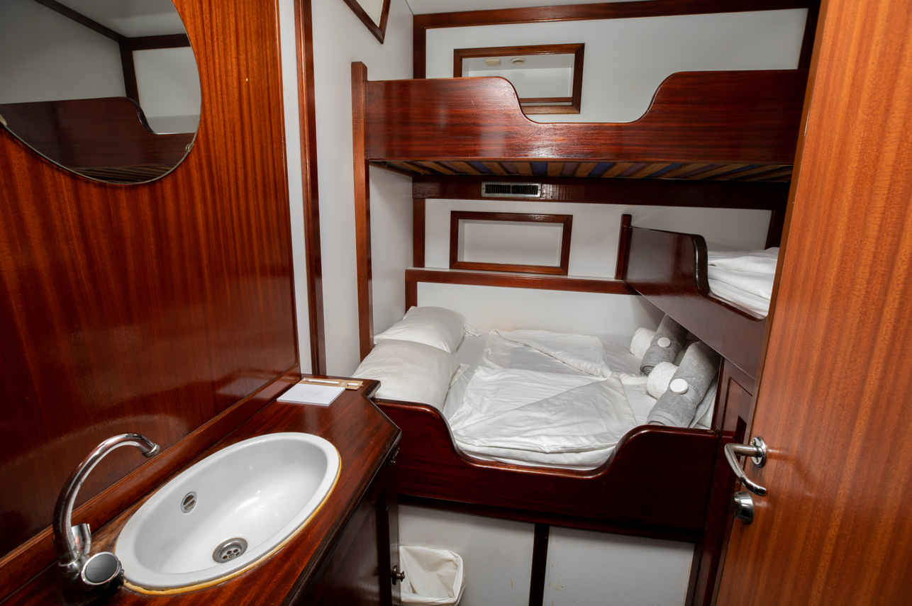 Triple Cabin - Sea Pearl Liveaboard