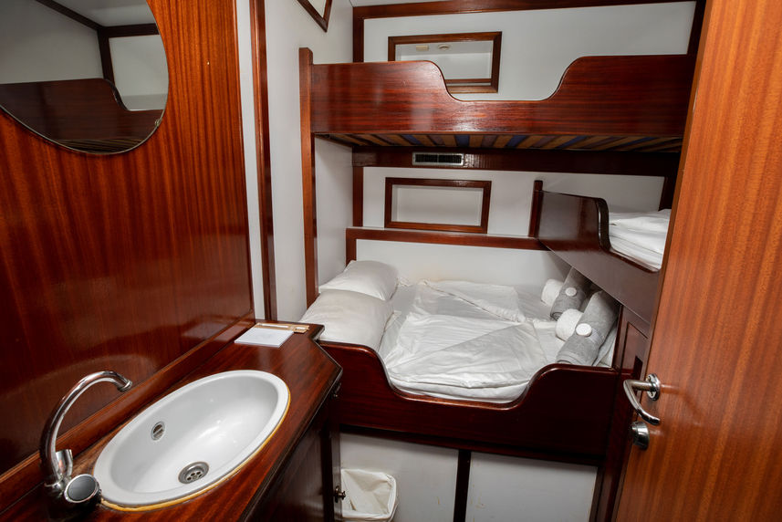 Triple Cabin - Sea Pearl