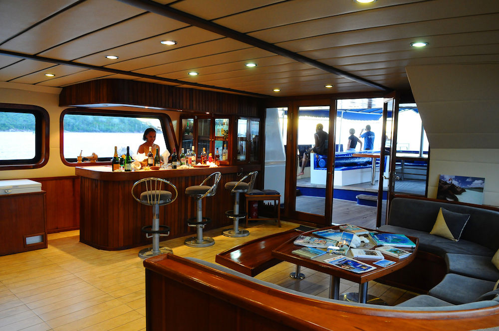 Restaurant - Sea Bird Liveaboard