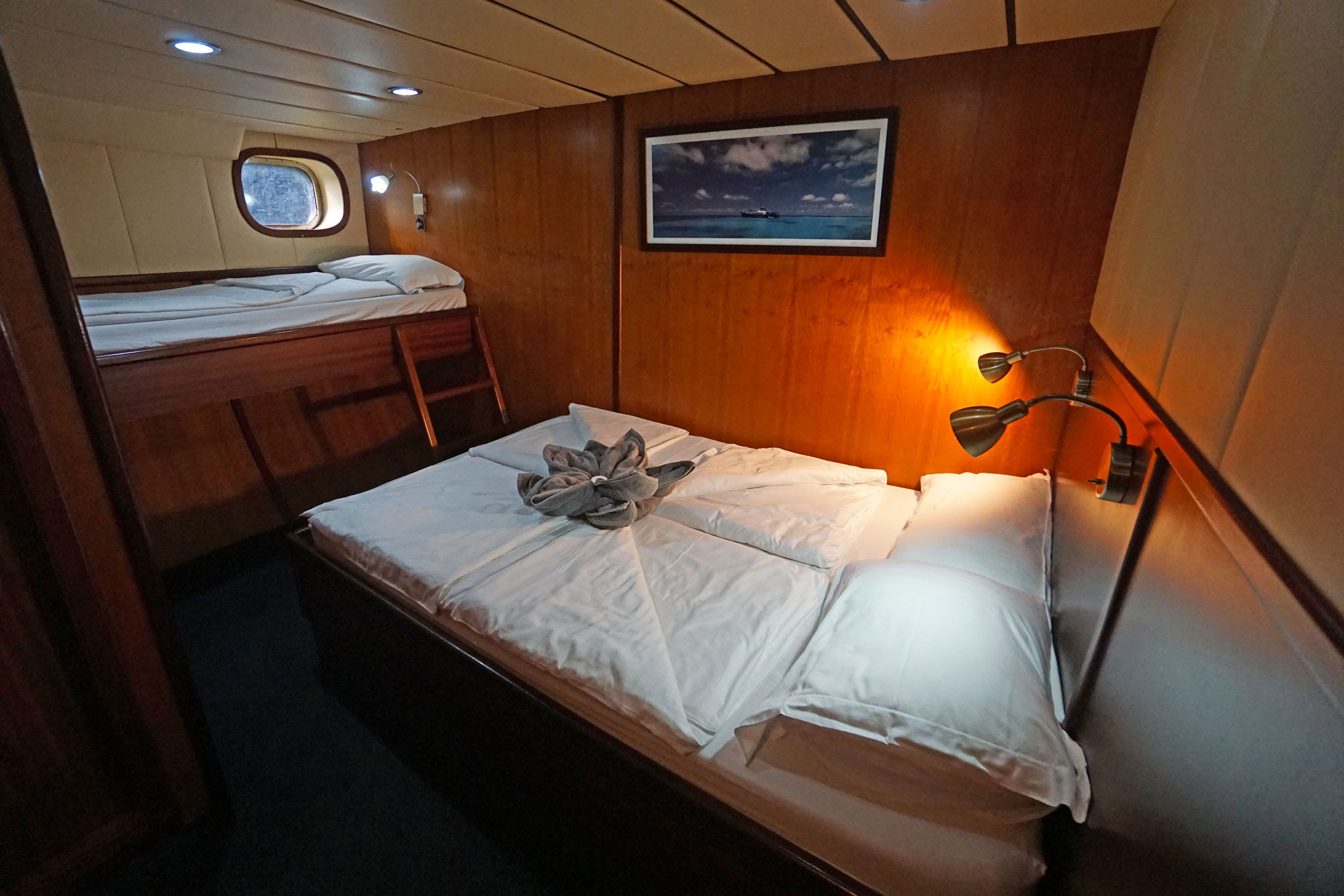 Hutten - Sea Bird Liveaboard