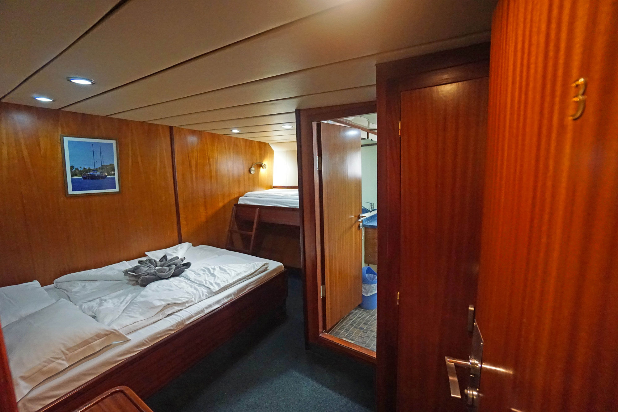 Hutten - Sea Bird Liveaboard