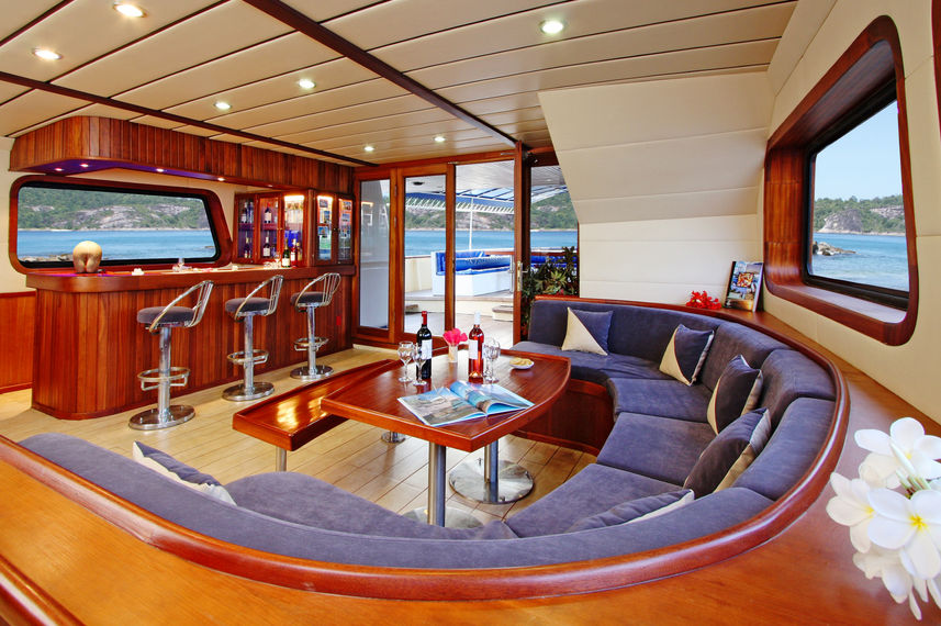 Dining Room - Sea Bird and Sea Star