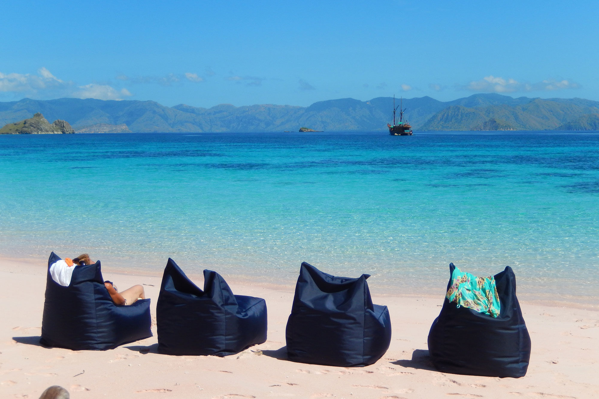 Relaxing on the beach in Indonesia with Tiger Blue