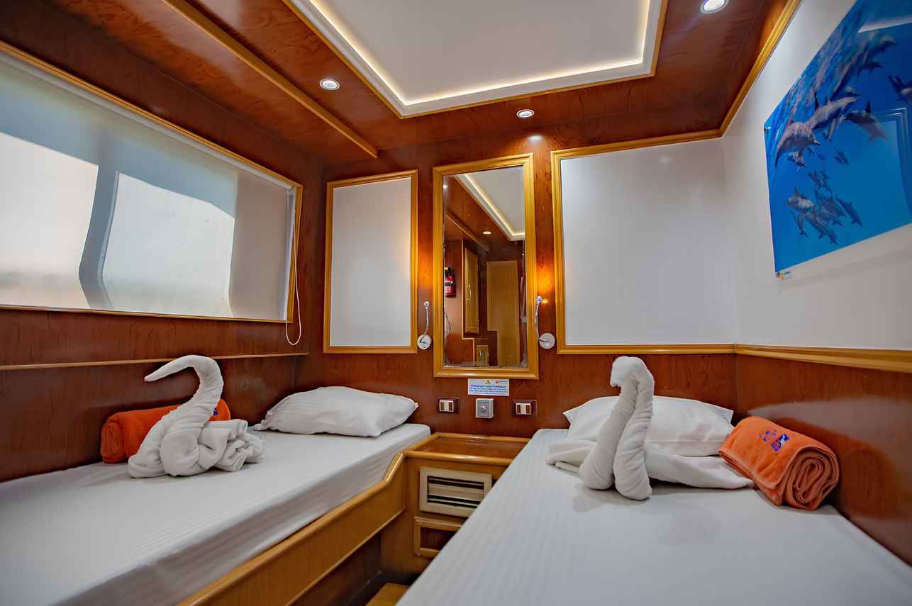 Upper Deck Cabin - Emperor Asmaa
