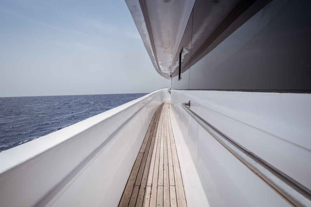 Side Deck