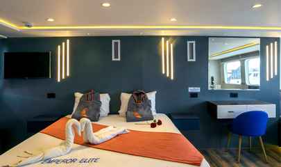 Upper Deck Executive Suite