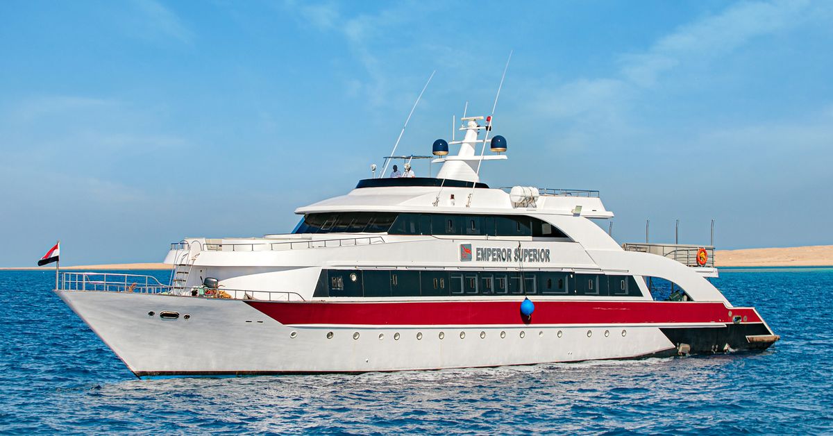 Emperor Superior — vessel photograph