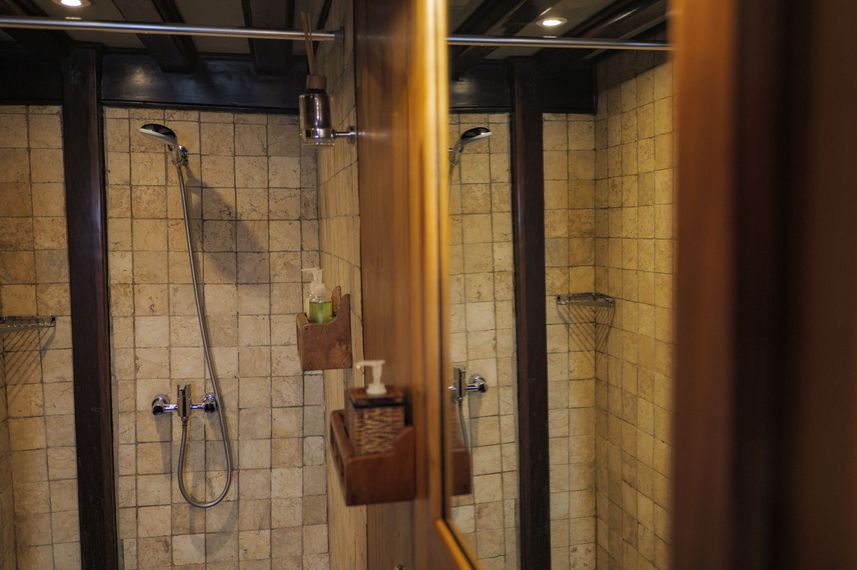En-suite badkamers - Amira