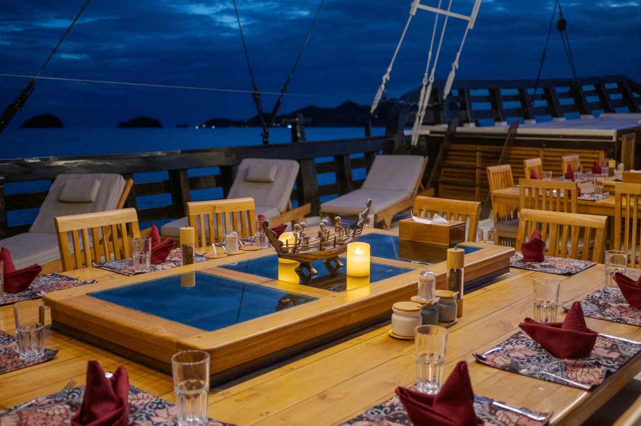 Buitenrestaurant - Amira