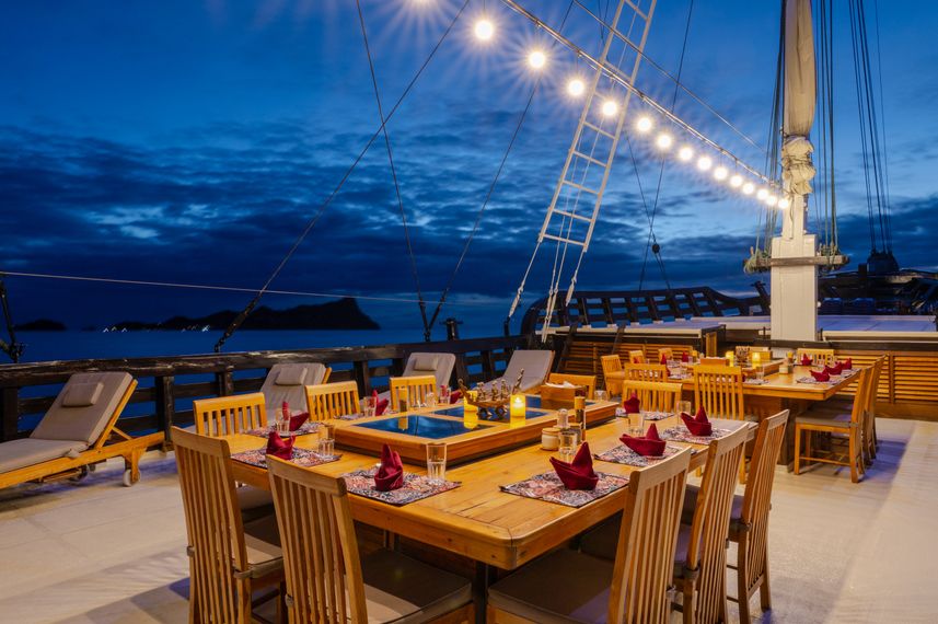 Buitenrestaurant - Amira