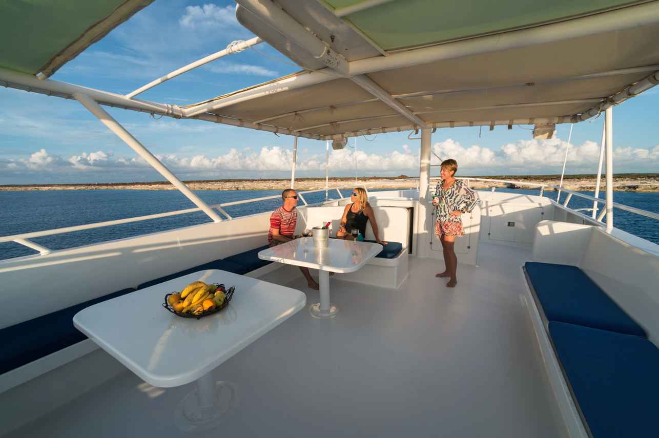 户外用餐 - Turks and Caicos Explorer II