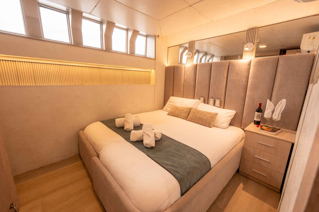 Lower Deck Cabin - Humboldt Explorer